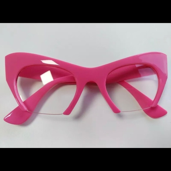 pink retro glasses